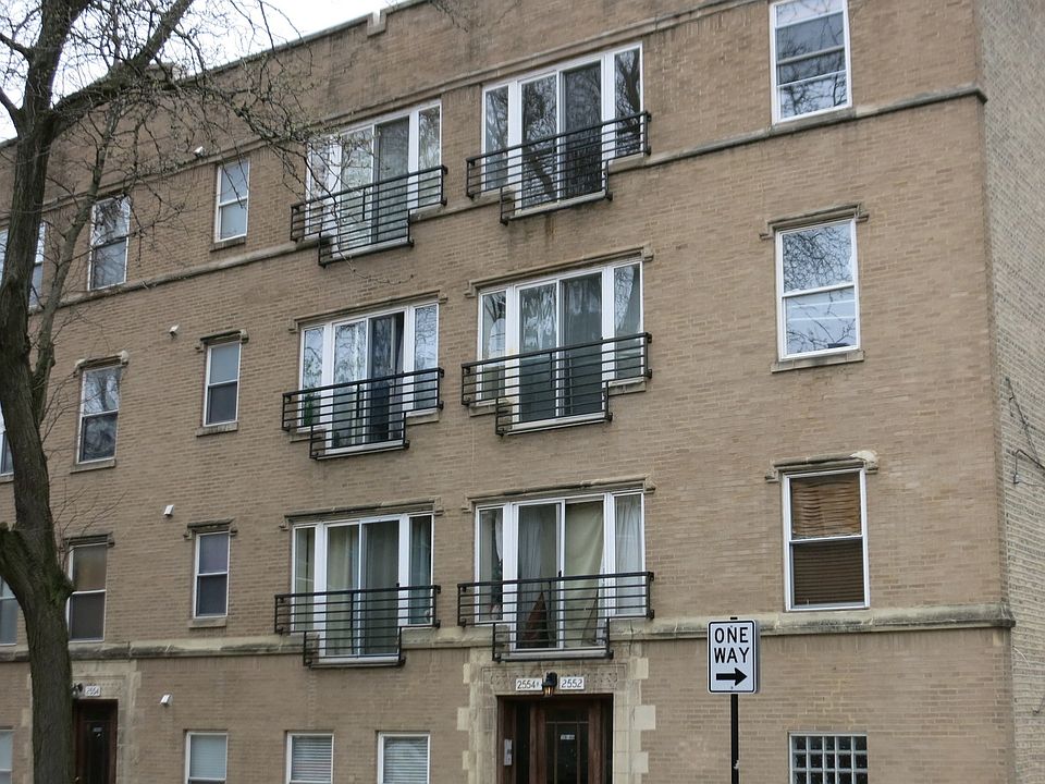 1st image of 2552 W Rosemont Ave APT 3
