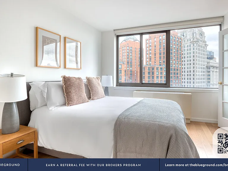 1 Union Sq S #21L — Photo 8