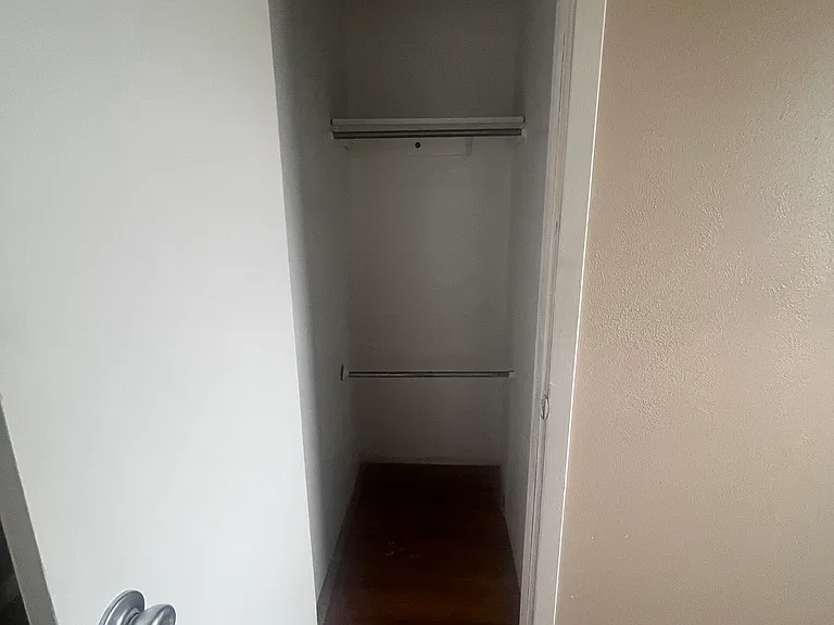 2409 Beechwood St — Photo 10