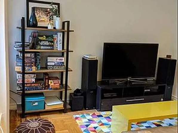 41-20 46th St APT 3F, Queens, NY 11104