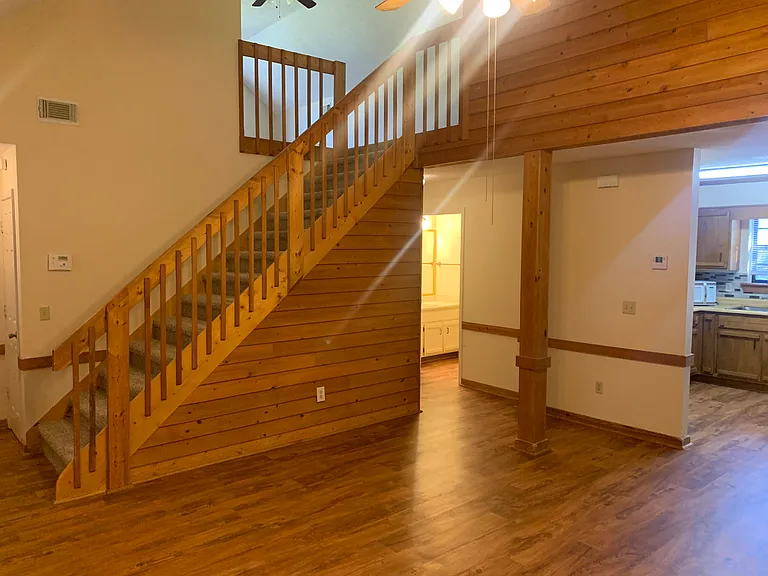 124 Winding Way — Photo 11