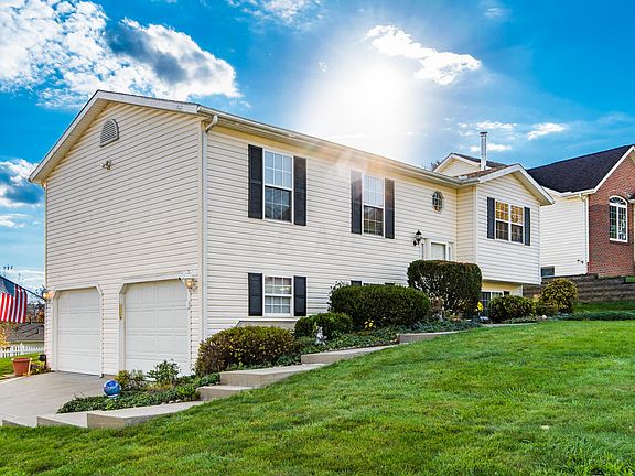 2nd image of 1003 Blueberry Ct
