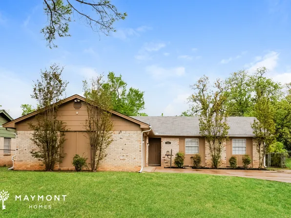 7461 Meadowcrest Dr, Fort Worth, TX 76112