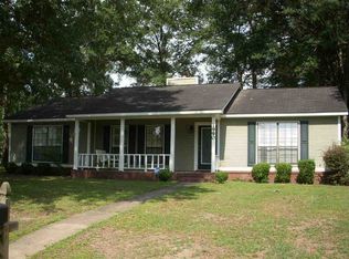 1990 Redhawk Dr, Enterprise, AL 36330