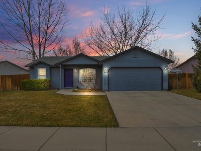 933 N Sluice Way, Kuna, ID, 83634