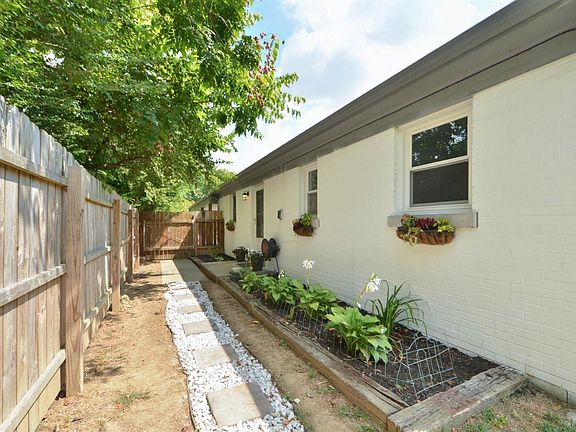 5th image of 674 Sheridan Dr