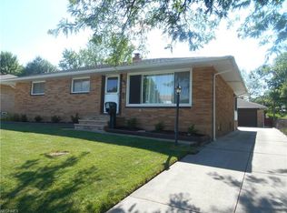 7620 Key West Dr, Parma, OH 44134