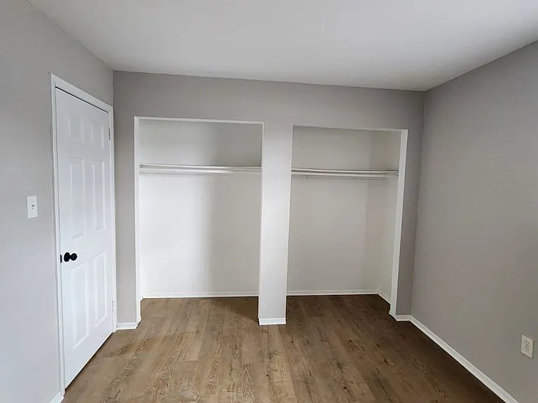 2303 Doral Dr — Photo 13