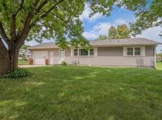 406 Kelley Ct, Springville, IA 52336