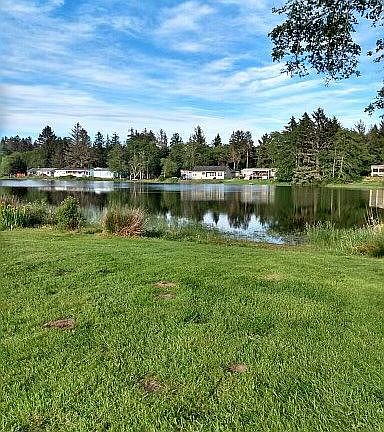 5th image of 24020 Birch Pl