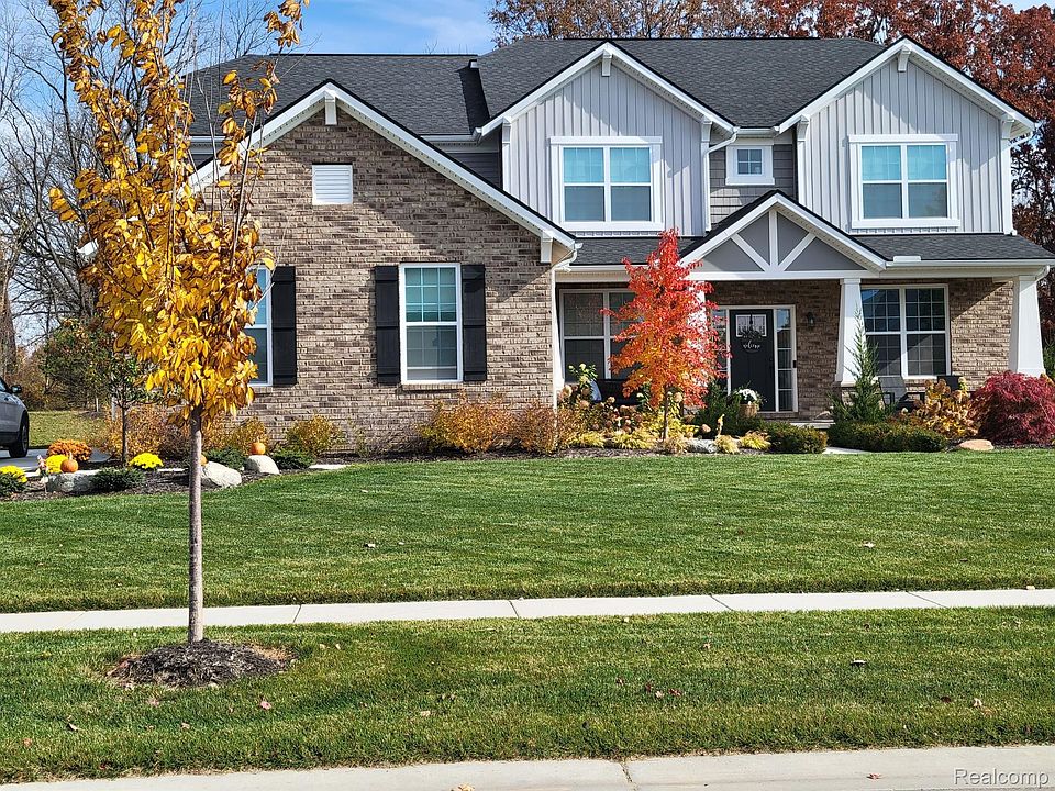 1st image of 1291 Palatine Dr