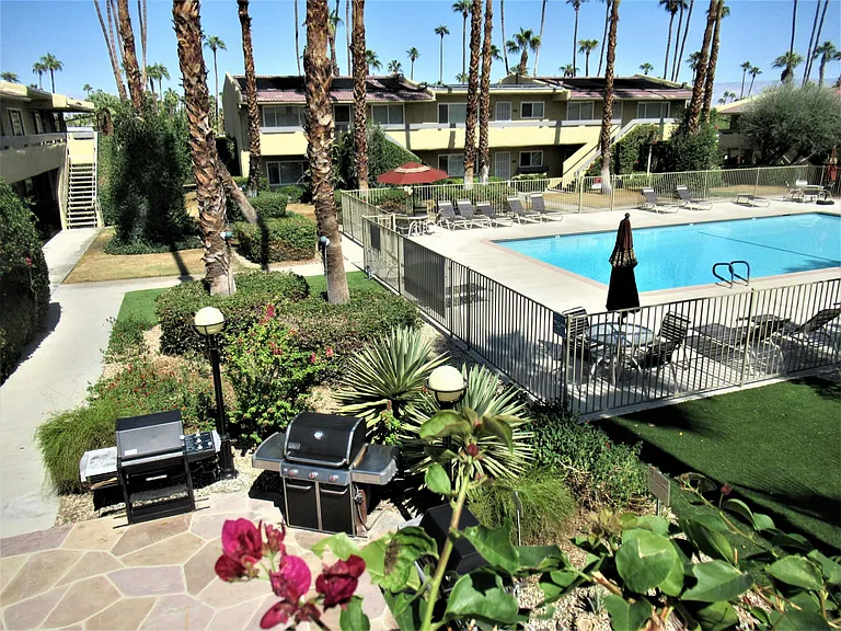 1900 S Palm Canyon Dr #60 — Photo 8