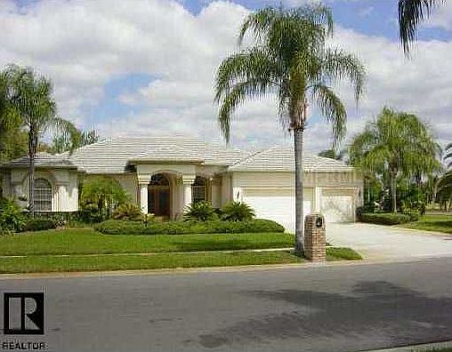 1st image of 3898 Crescent Cove Pl