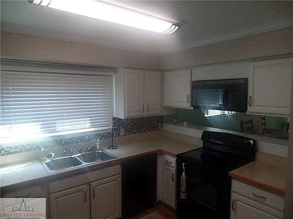 3rd image of 1246 Zimmer Pl