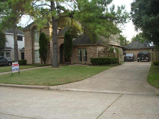 1st image of 20667 Castle Bend Dr