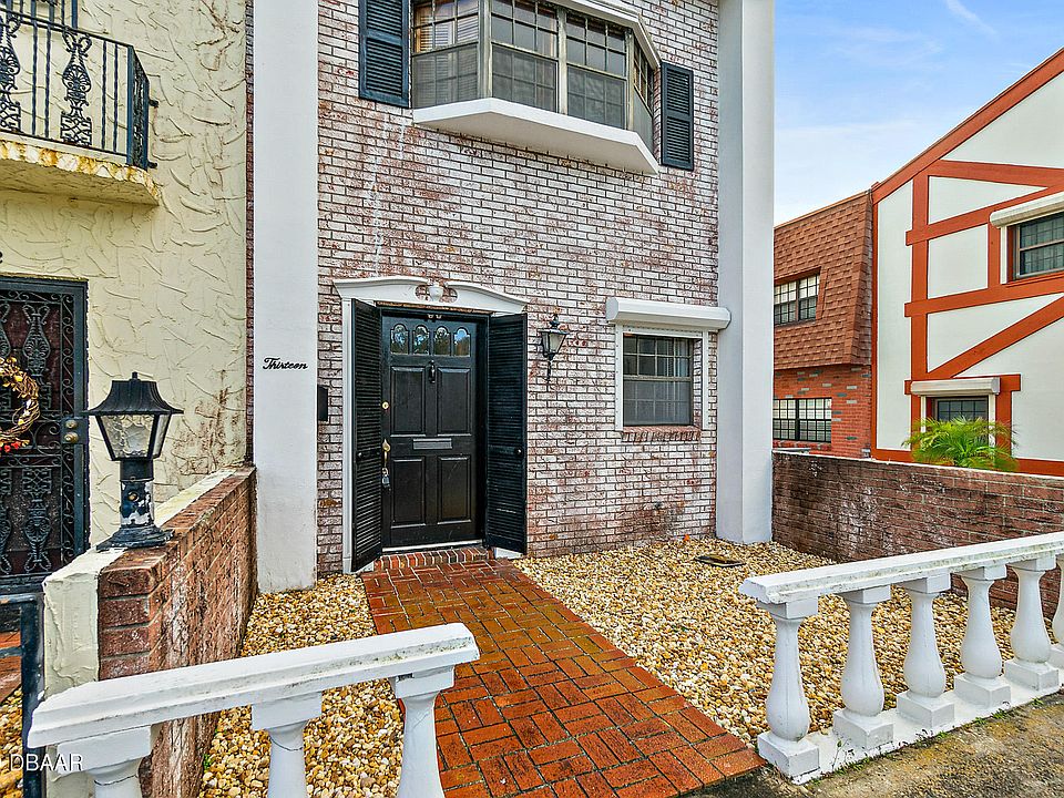 1st image of 625 N Halifax Ave APT 13