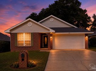 1229 Greystone Ln, Pensacola, FL 32514