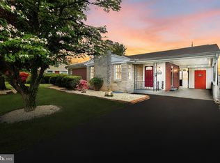 3315 Edenbridge Rd, York, PA 17402