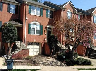 1384 Park Garden Ln, Reston, VA 20194