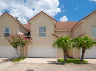 2 Regency Point, Montgomery, TX 77356