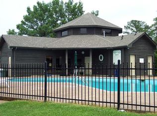30 Lake Barnett Dr, Brandon, MS 39047
