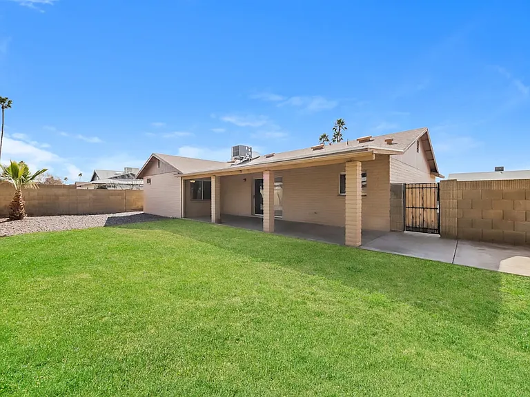 6622 W Mary Jane Ln — Photo 8