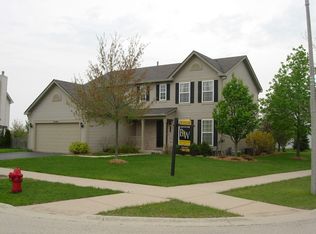 2546 Wild Dunes Ct, Aurora, IL 60503