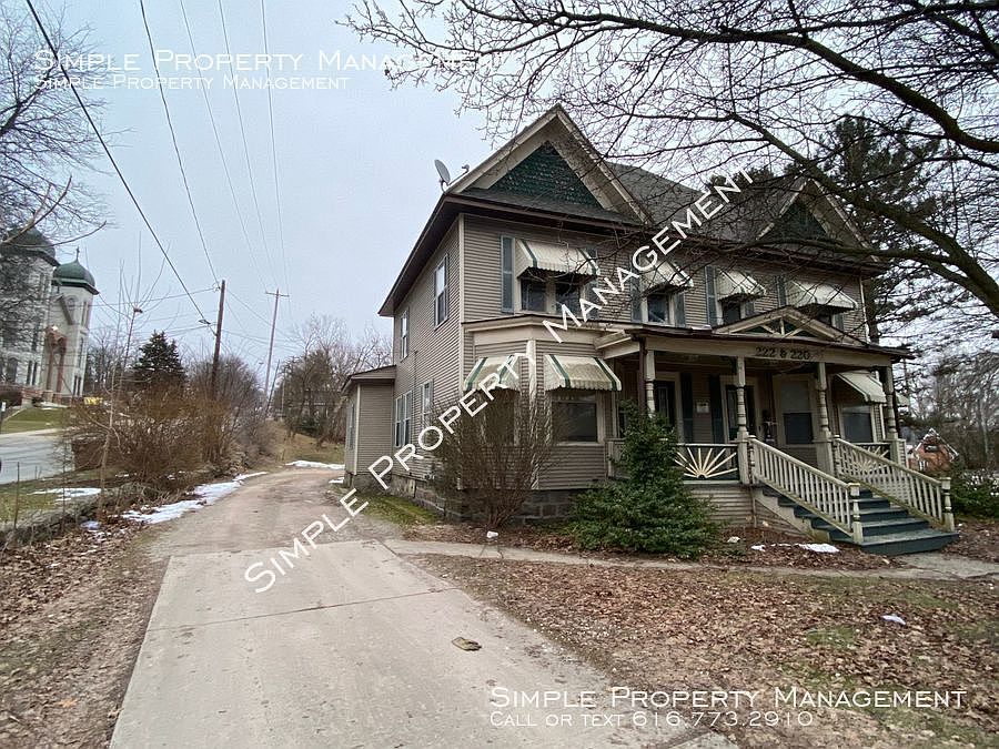 1st image of 222 1/2 Dexter Ct