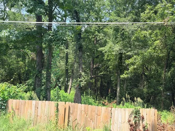 3857 Woodland Dr, Columbus, GA 31907