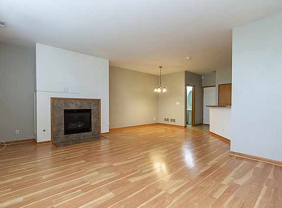 3rd image of 1847 Havens Dr