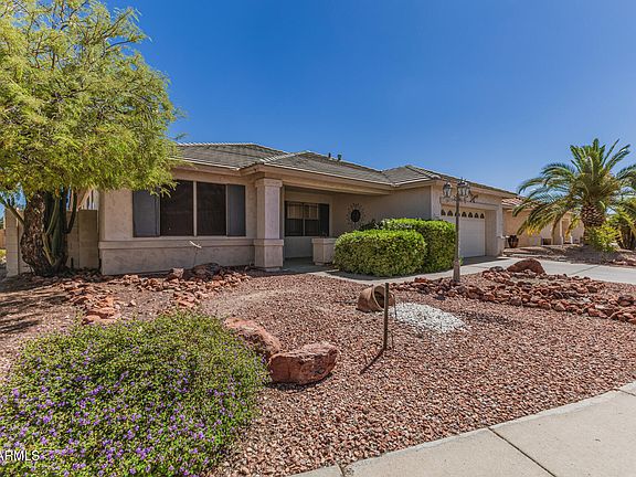 3rd image of 17233 N THORNBERRY Drive