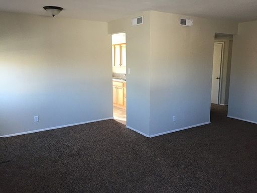 5th image of 1275 Oxford Ave