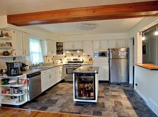 104 E Clay St, New Buffalo, MI 49117