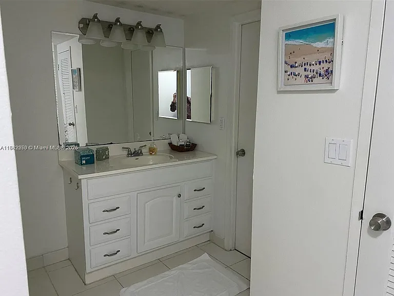 3725 S Ocean Dr #419 — Photo 11