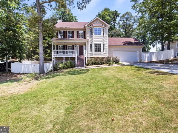 42 Crystal Springs Dr, Douglasville, GA 30134