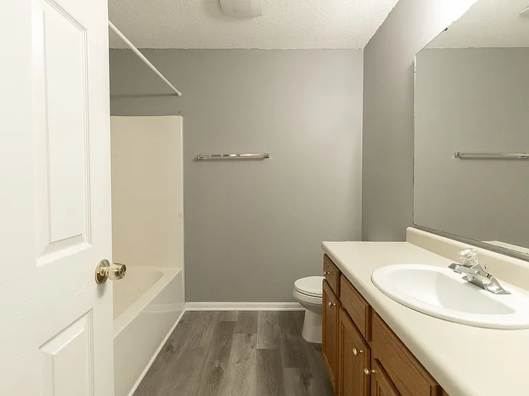 4903 Moniteau Ct — Photo 10