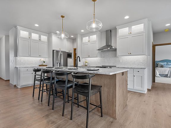 3rd image of 248 Kerrigan Dr