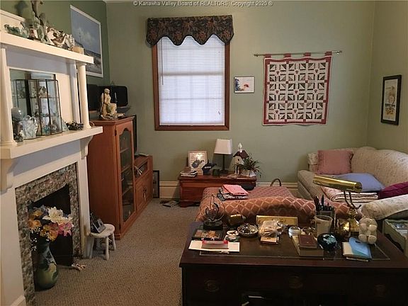 3rd image of 5318 Washington Ave SE