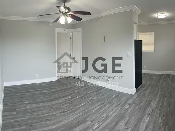 4th image of 3128 SW 12th Pl APT 3