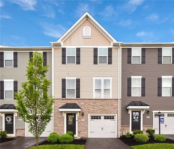 225 Chesna Dr, Pittsburgh, PA, 15234