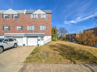 8305 Strahle Pl, Philadelphia, PA 19111