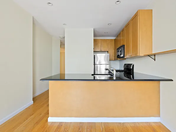 82 Sterling Place image 9 of 17