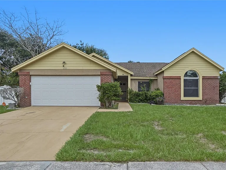 2729 Peggy Dr — Photo 1