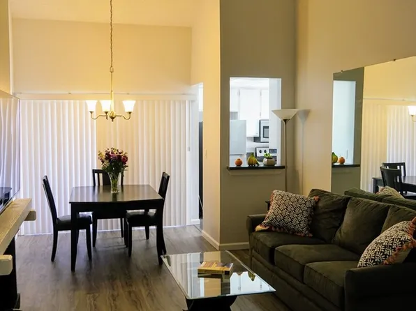 8307 Summertime Ln, Culver City, CA 90230