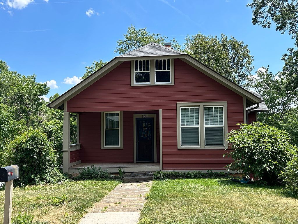 181 Courtland Pl - Property Image