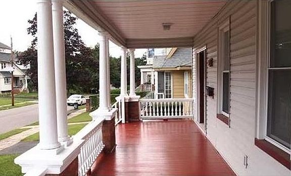 4th image of 35 Morse Ave
