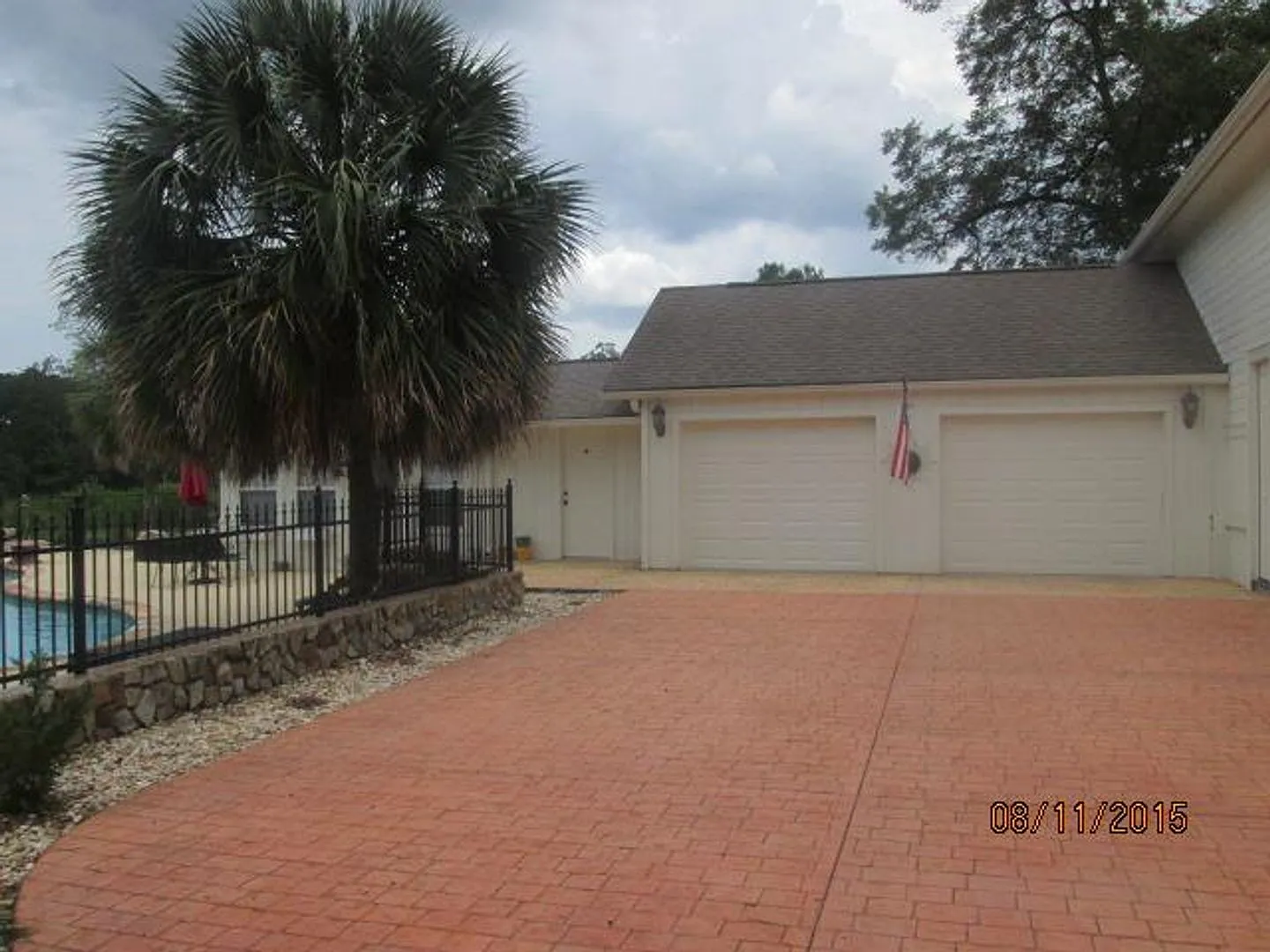 2 bedroom, 3 1/2 bath, 3,903 sq ft — Photo 4
