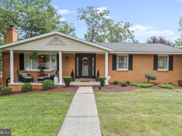 15108 Colonial Ct SW, Cresaptown, MD 21502