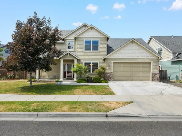 185 Willow Springs Dr, Talent, OR 97540