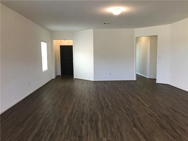 720 Mallow Rd — Photo 7